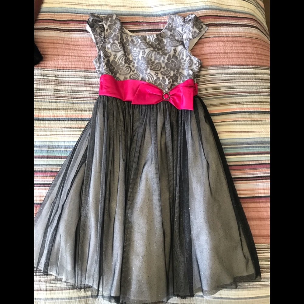 Brand new holiday dress by Jona Michelle Sz 12